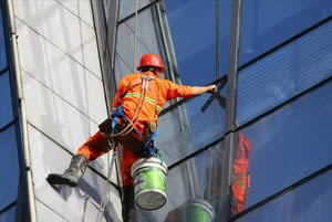 廊坊蜘蛛人幕墙清洗